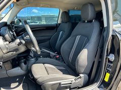 Fahrzeugabbildung MINI Cooper S *LED*NAVI*KLIMA*SHZ*SPORT*CARPLAY*
