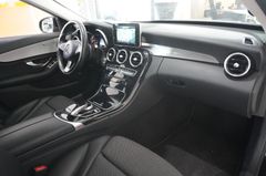 Fahrzeugabbildung Mercedes-Benz C 200 LIM. AVANTGARDE 7G NAVI/LED/SHZ/TEMP./AHK