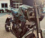 Honda CB125R 1050km, wie nei, Race Kennzeichenhalter  - Angebote