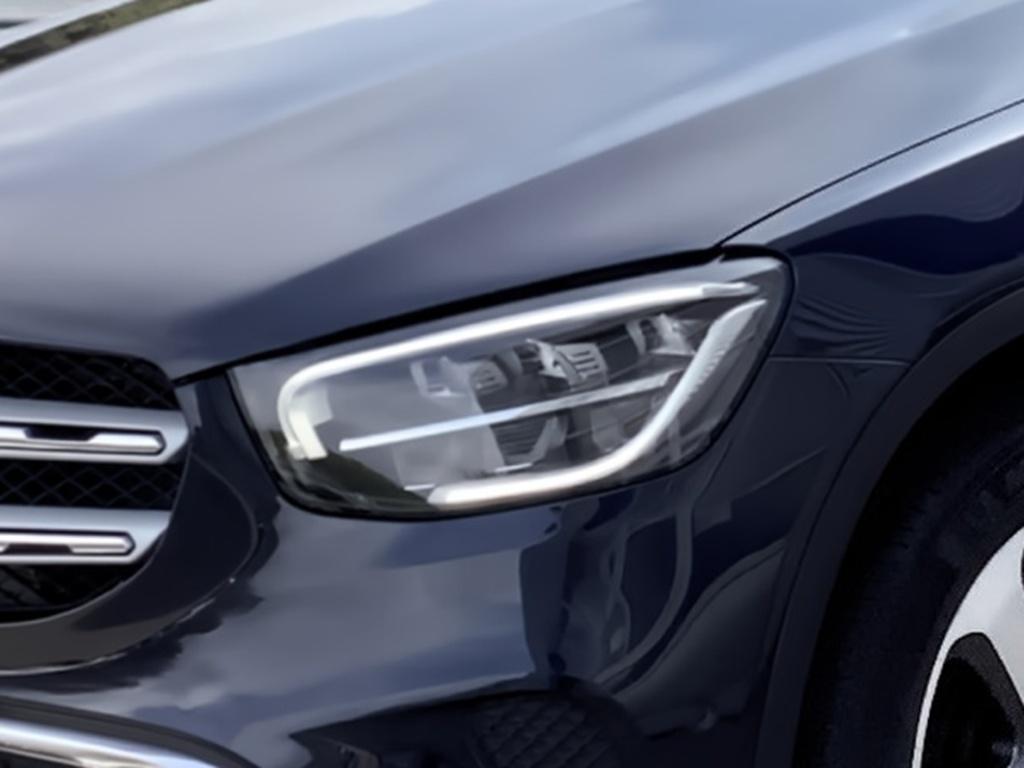 Mercedes-Benz GLC 300 de 4M AMG+MBUX+LED+SHZ+PDC+AMBIENTE+AHK