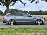 Mercedes-Benz E 63 S AMG 4MATIC+ T STHZG PANO AHK BUR HUD GARA
