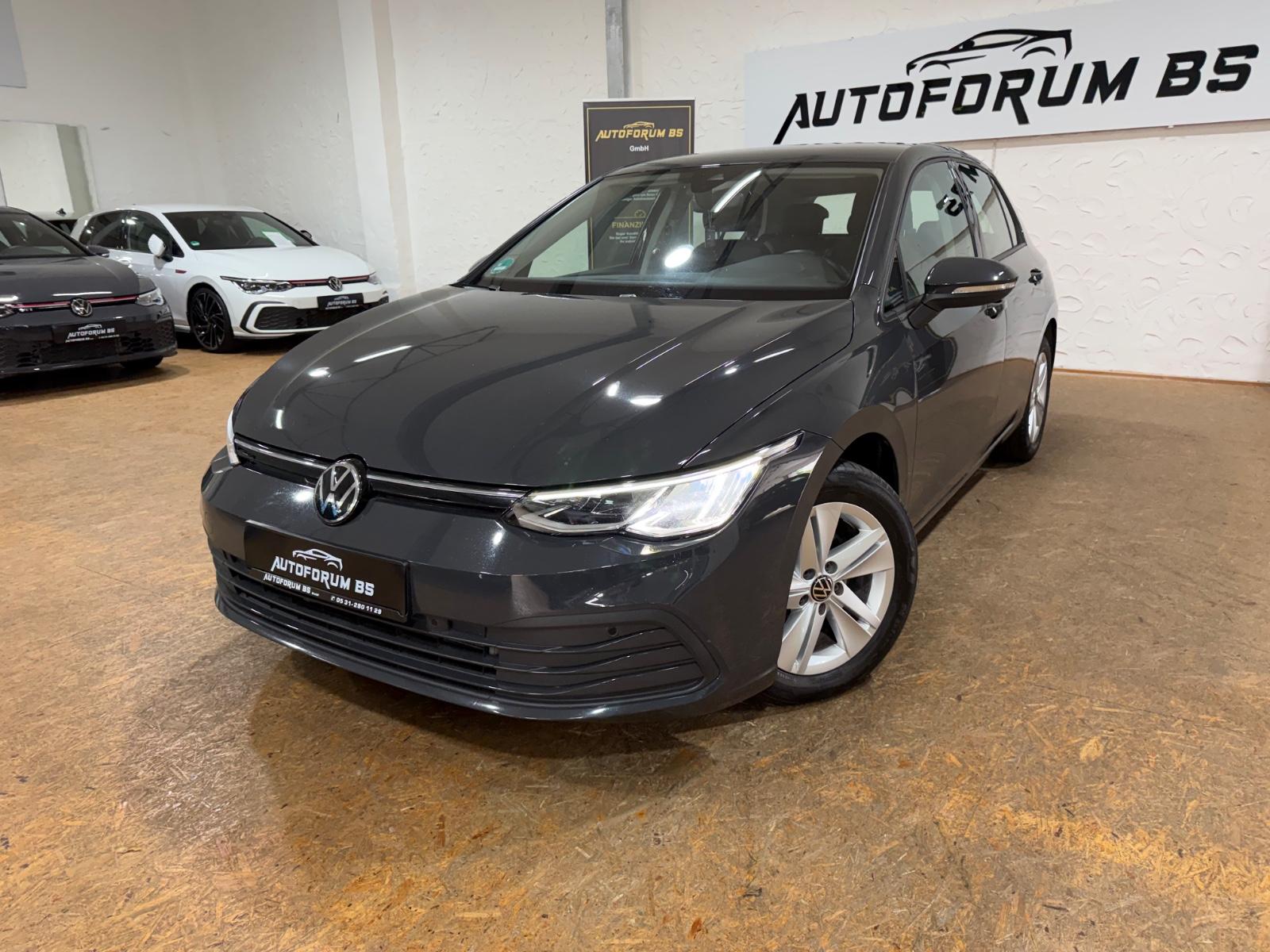 Volkswagen Golf VIII Lim. Life 2.0TDI DSG/ACC/PDC/SHZ