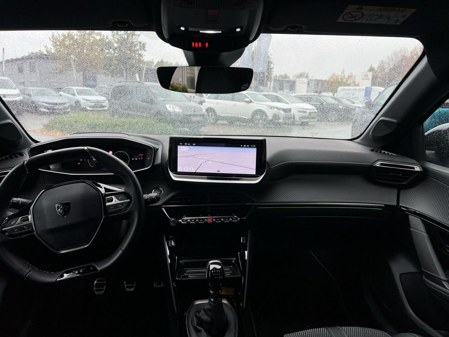 Fahrzeugabbildung Peugeot 208 GT PureTech 100 Navi 360 Kamera DAB SHZ ACC
