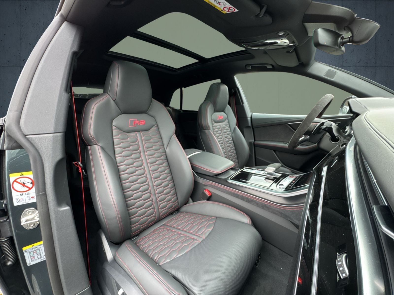 Audi RS Q8 perf StHz exclusive 305 AHK Pano RS-Aga 23 foto 17