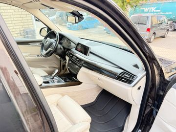 BMW X5 - 11