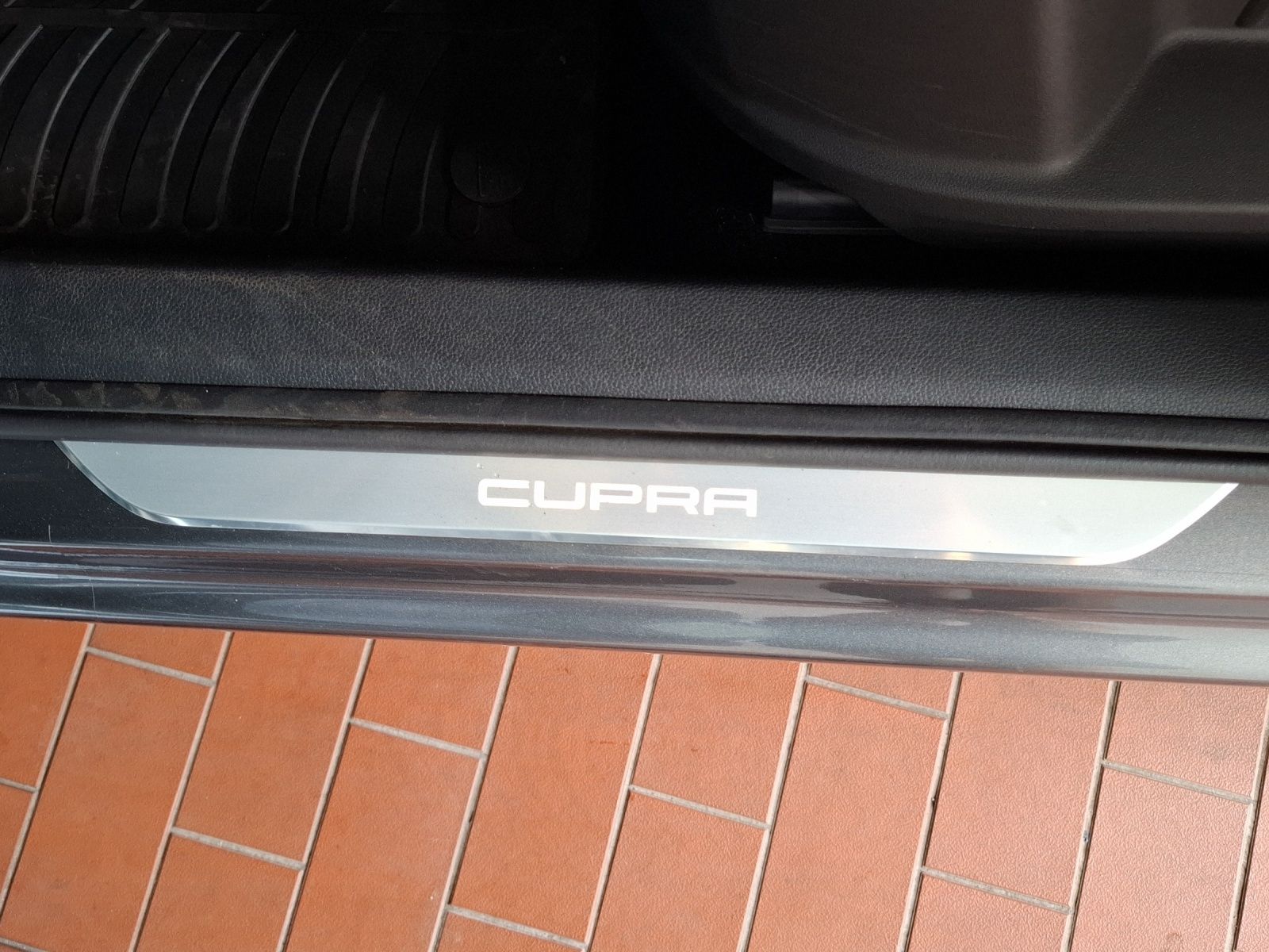 Fahrzeugabbildung CUPRA Ateca VZ DSG 4Drive LED Navi AID ACC RFK Beats S