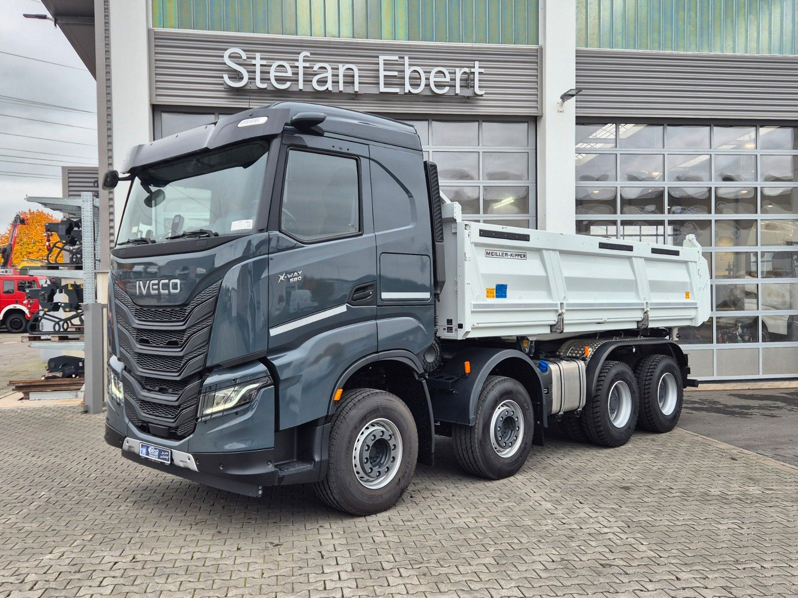 Fahrzeugabbildung Iveco AS360X58Z HR ON+ 8x4 Meiller Bordmatic AHK