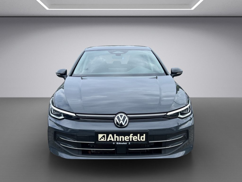 Volkswagen Golf - Bild 9