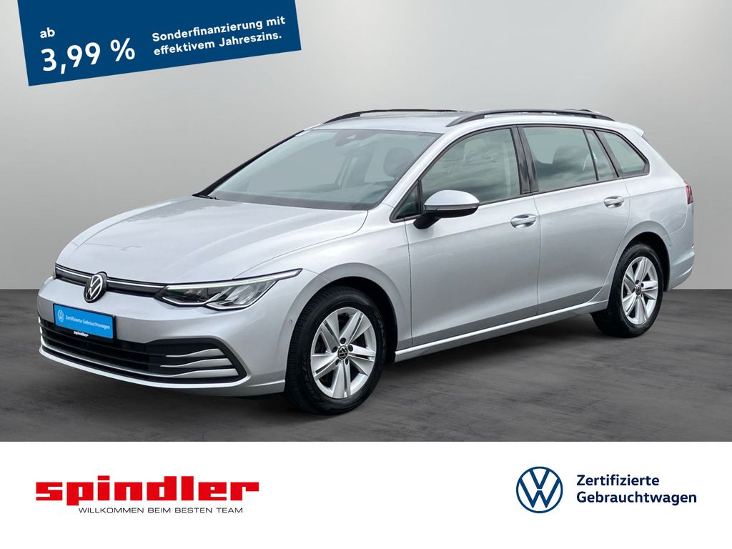 Golf VIII Variant Life 2.0 TDI DSG / Navi, LED
