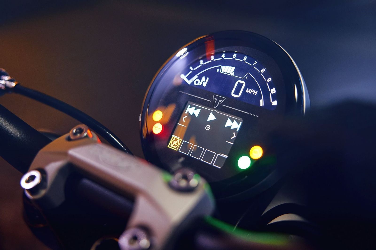 Fahrzeugabbildung Triumph Trident 660