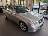 Mercedes-Benz C 280 T-Modell Avangarde - gebrauchte Mercedes-Benz C 280 aus dem Jahr 2007