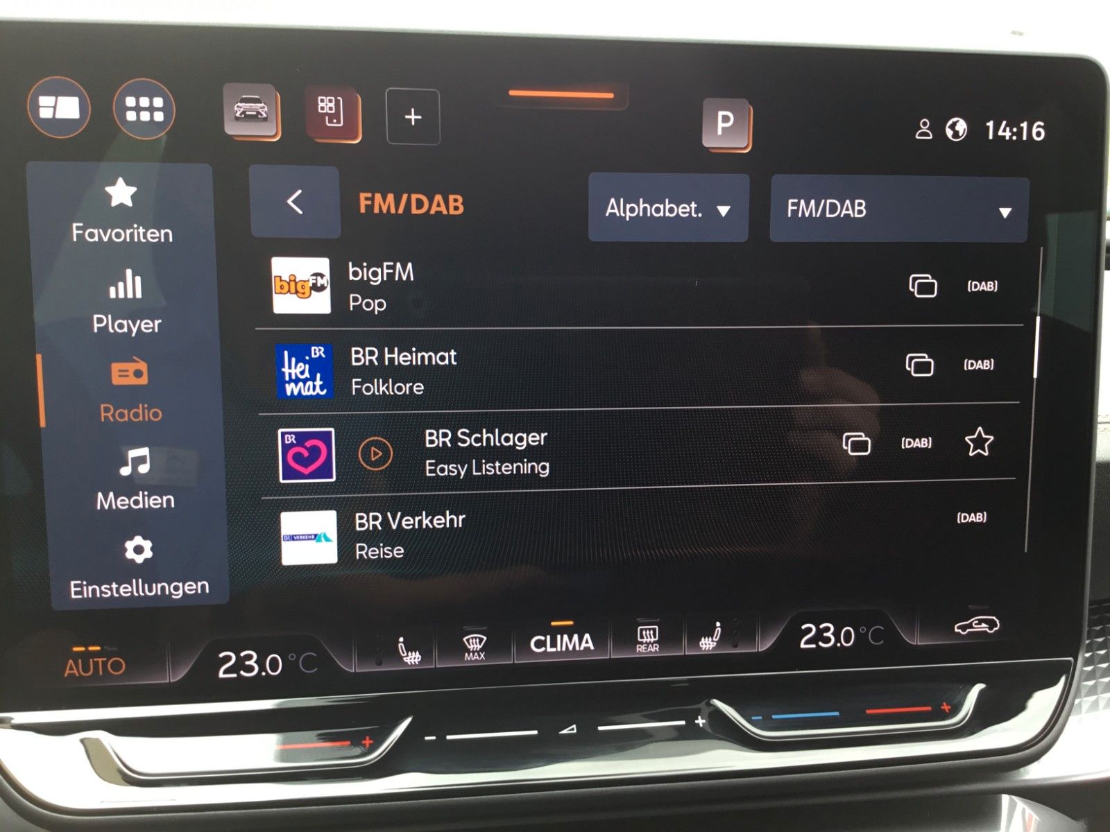 Fahrzeugabbildung CUPRA Formentor 1.5 eTSI DSG +AHK+Navi+18"+TopView