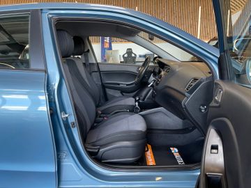 Hyundai i20 blue *PRINS-GASANLAGE*KLIMA*LKHZ*TEMPOMAT*