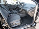 Ford Focus Titanium 5-türig 1.0l 92KW - Ford Focus: 1.9
