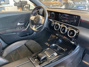 Mercedes-Benz A35 AMG 4Matic *PANO*LED*PDC*CARPLAY*