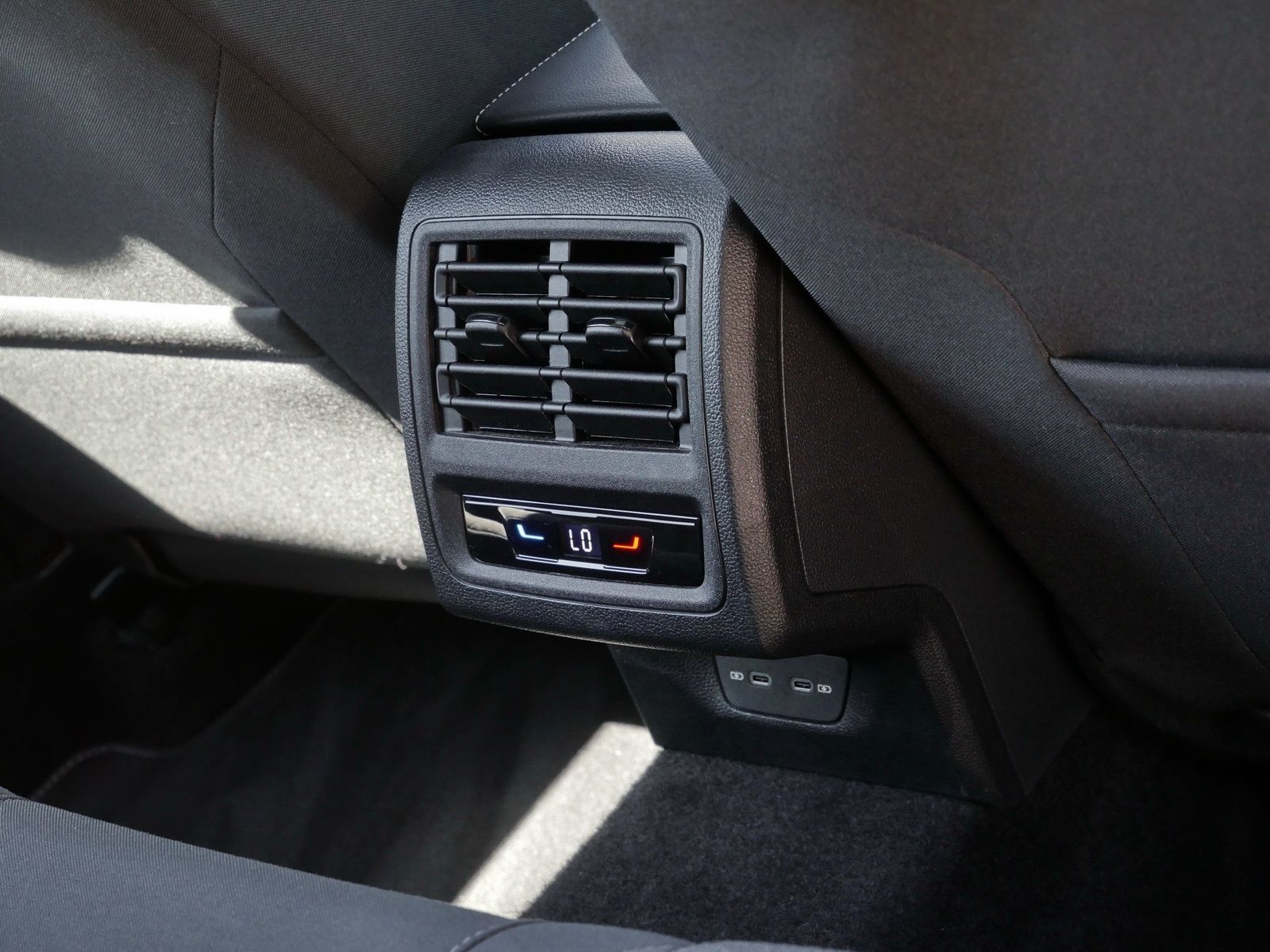 Volkswagen Golf - Bild 17