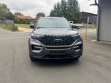 Ford Explorer ST-Line Plug-in-Hybrid 4x4 - graue Ford Explorer