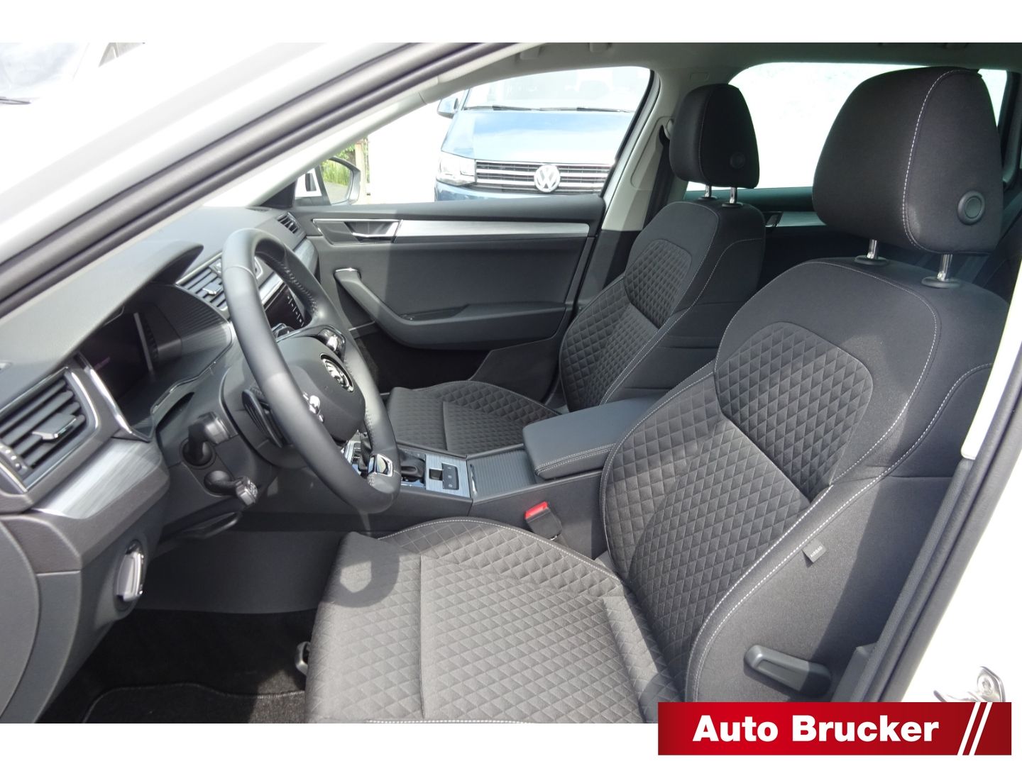Skoda Superb Combi Ambition 2.0 TDI Navi Alu FSE LED foto 8