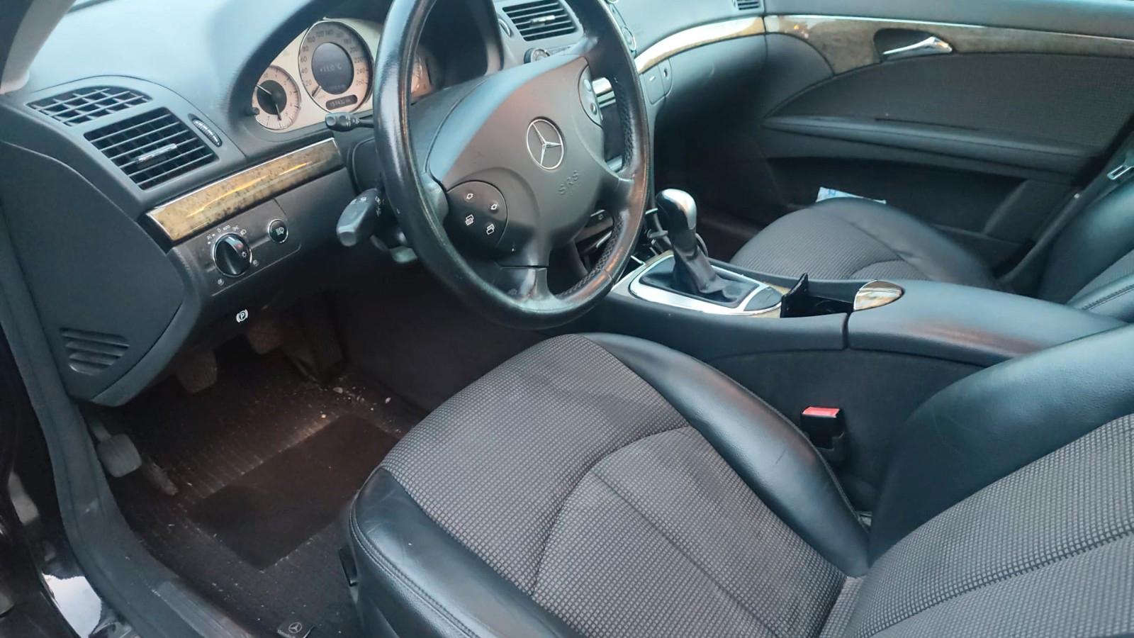 Mercedes-Benz E280 2005 — photo 7