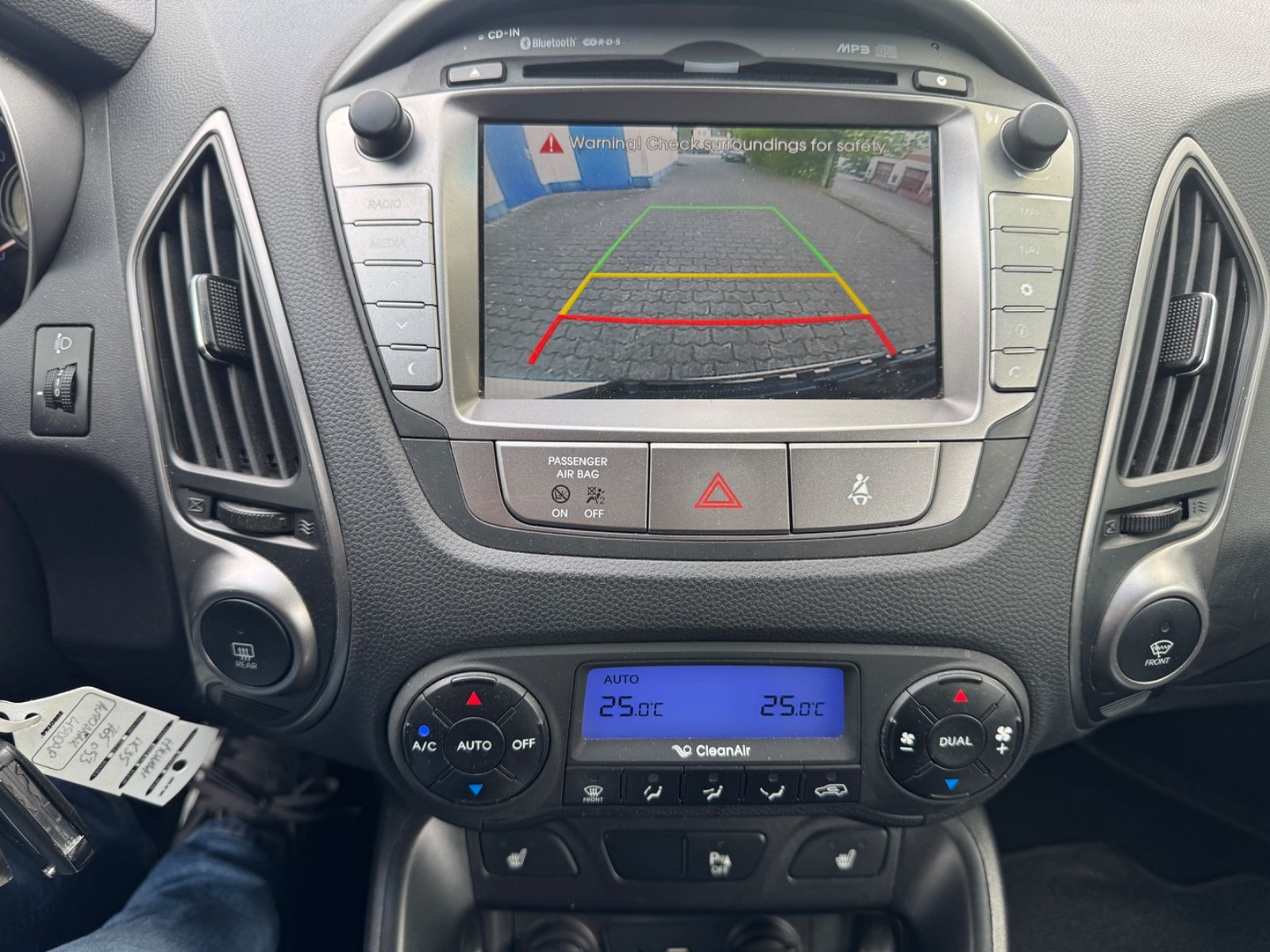 Fahrzeugabbildung Hyundai ix35 blue 1.7l CRDi Finale 2WD Leder+Navi