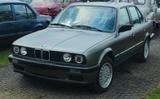 BMW E30 318i - BMW 318 aus 1993: 318i
