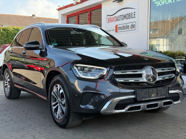 Mercedes-Benz GLC 220d 4Matic/AMG/AMBIENTE/PANORAMA/TODWINKEL/