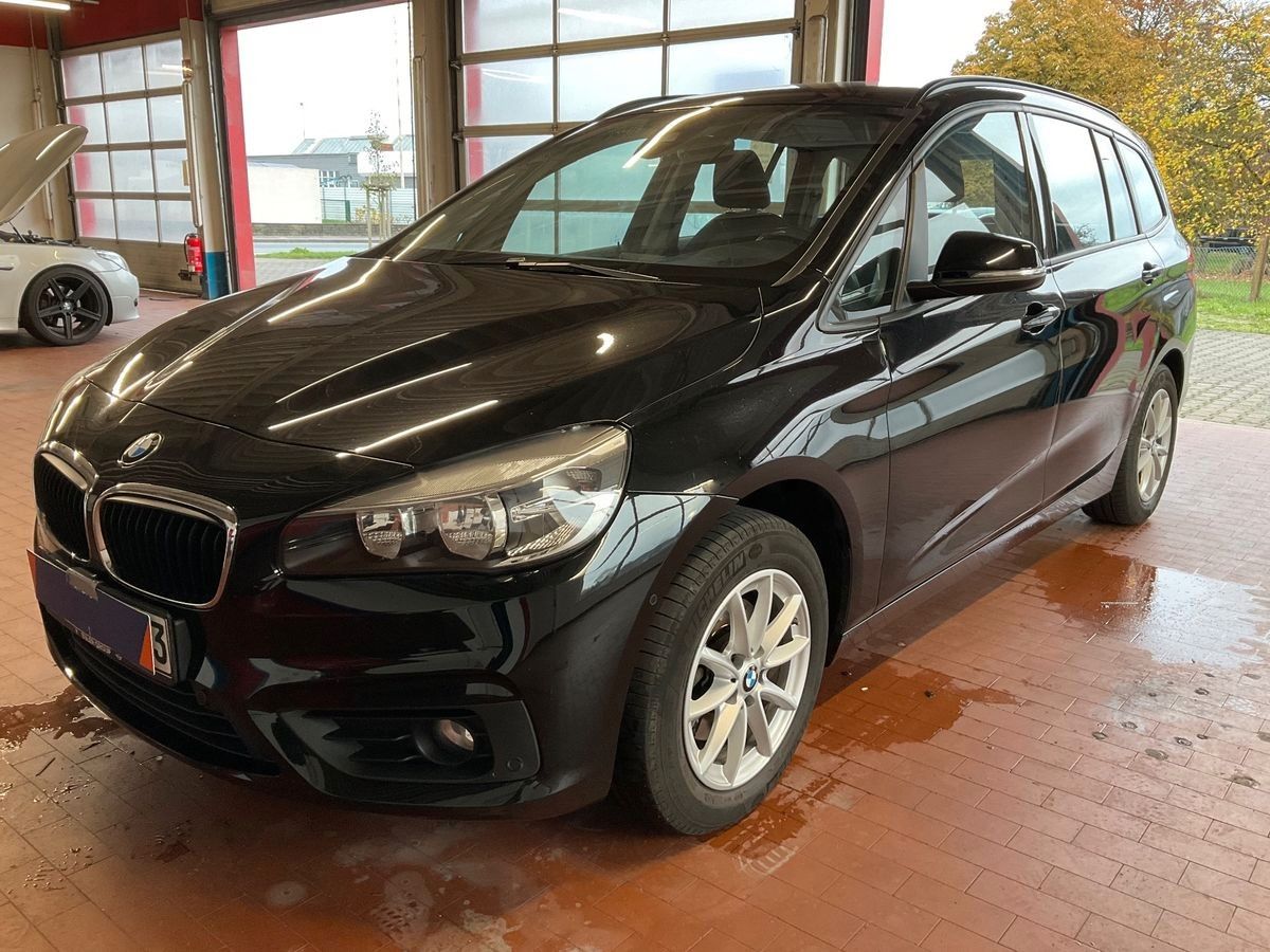 BMW 216