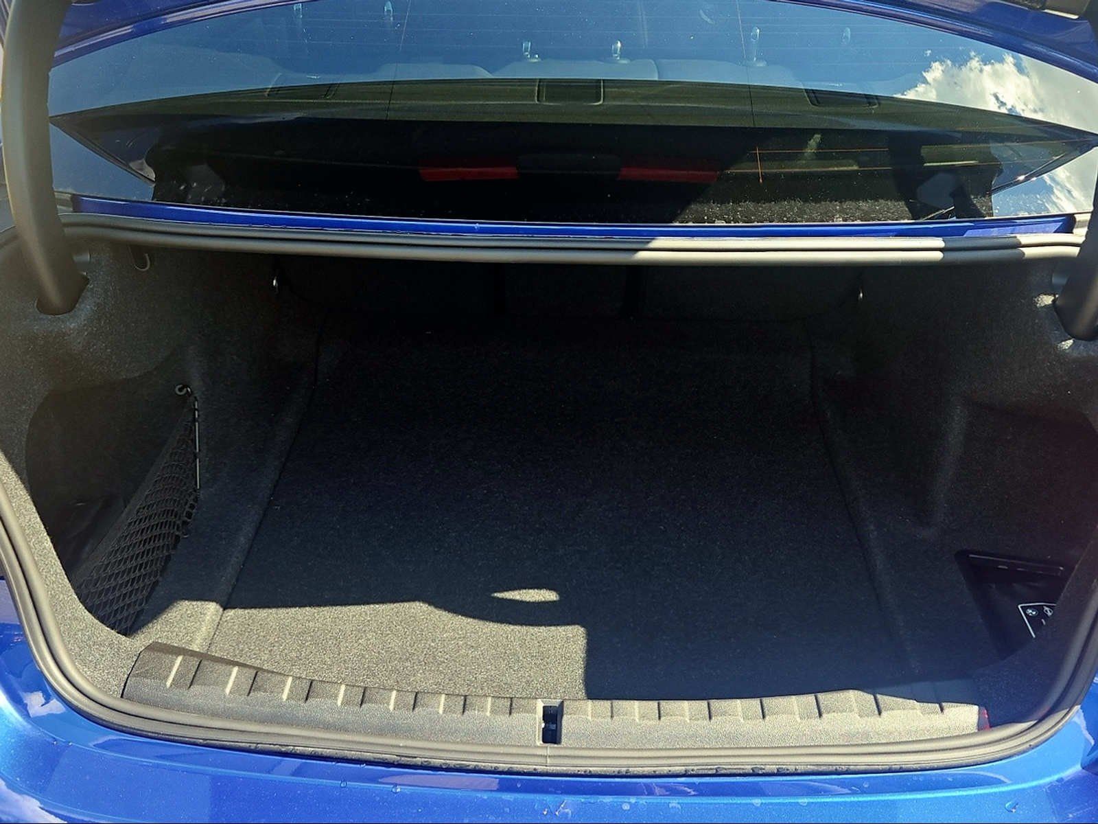 BMW 320 - Bild 14