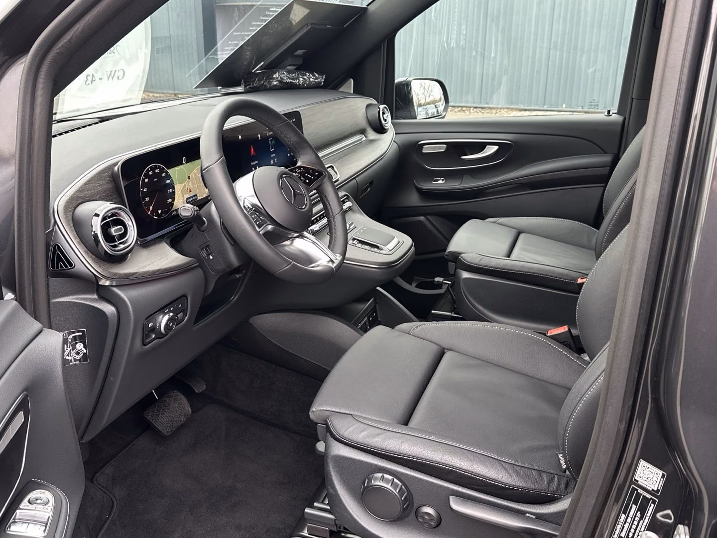 Mercedes-Benz V 300d Avantgarde 4x4 lang AIRMATIC 360° AHK2,5t