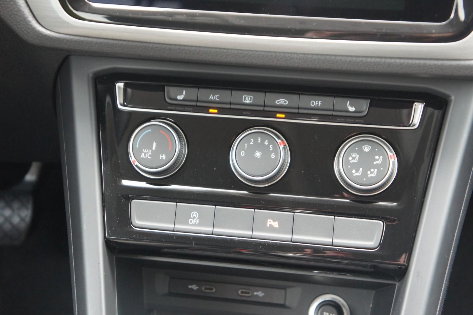 Volkswagen Touran Comfortline*NAVI*SITZHZG*PDC*APPCONNECT*, миниатюра 14