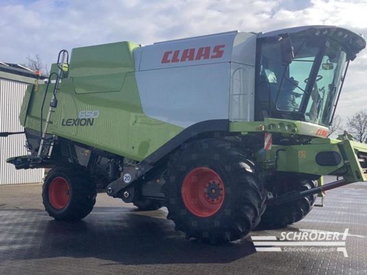 Claas LEXION 650 + SCHNEIDWERK V750