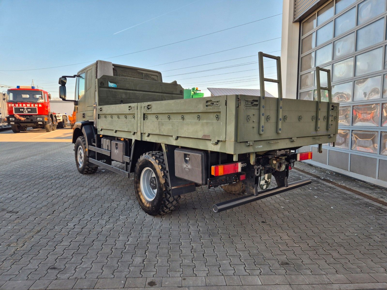 Fahrzeugabbildung Iveco Eurocargo 100E22 4x4 Pritsche