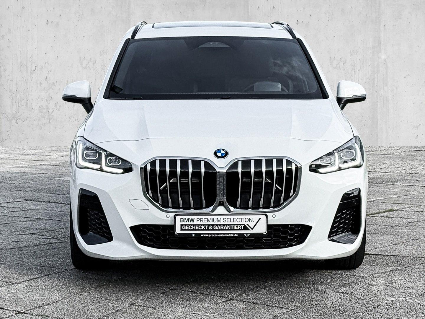BMW 220i Active Tourer M Sport HUD PANO ACC AHK RFK