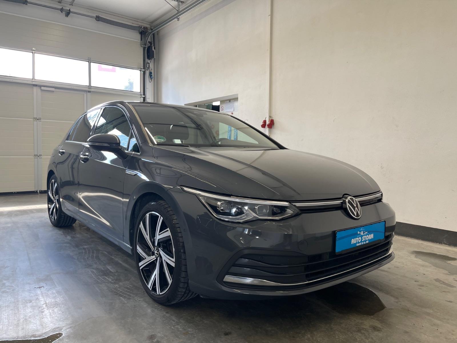 Volkswagen Golf VIII 2.0 TDI Style*LED*Memory*Kam*ACC*AHK +