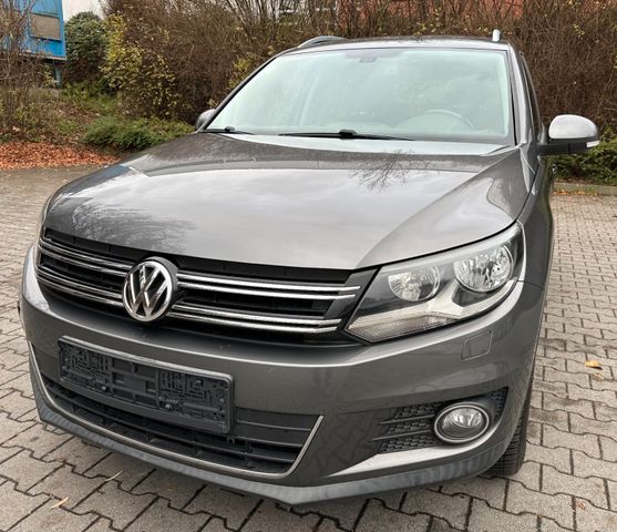 Volkswagen Tiguan Sport & Style 4Motion / DSG