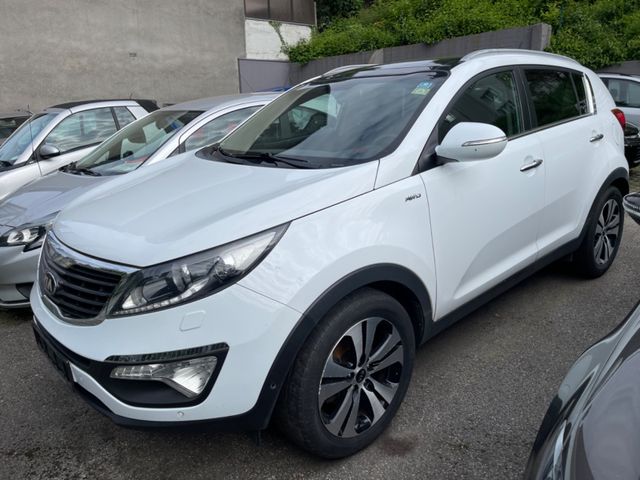 Kia Sportage 2.0 CRDi AWD 184 Leder Navi Xenon Panor