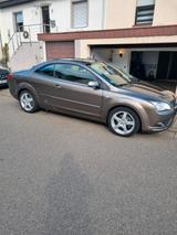 Ford Focus Cabrio-Limousine TÜV NEU - Ford Focus aus 2007: Cabrio