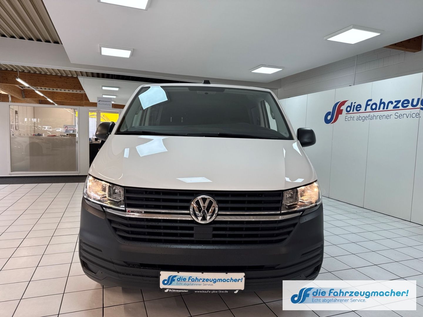 Fahrzeugabbildung Volkswagen T6.1 Transporter MIXTO Trendline lang 4Motion 2.