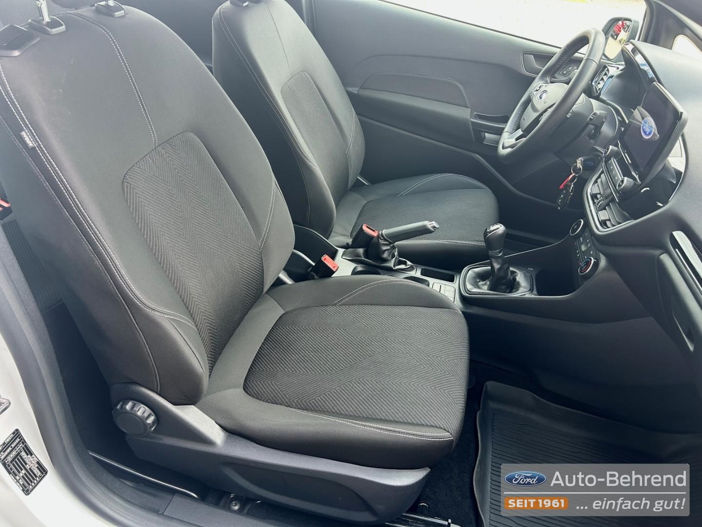 Ford Fiesta Cool & Connect Winterpaket Allwetterreife
