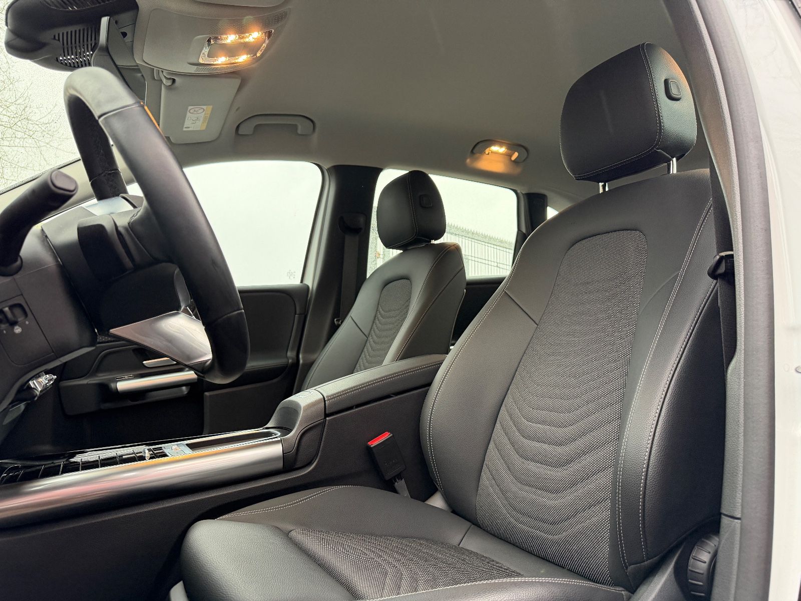 Fahrzeugabbildung Mercedes-Benz B 200 MULTIBEAM*TEMPO*KAMERA*AHK*WIDESCREEN