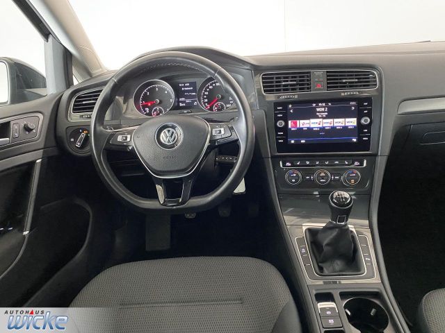Golf VII 1.6 TDI R Line NAVI KLIMA PDC ALUFELGEN