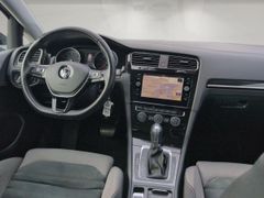 VW Golf 7 Highline/ACC/Massage/AHK/Kamera