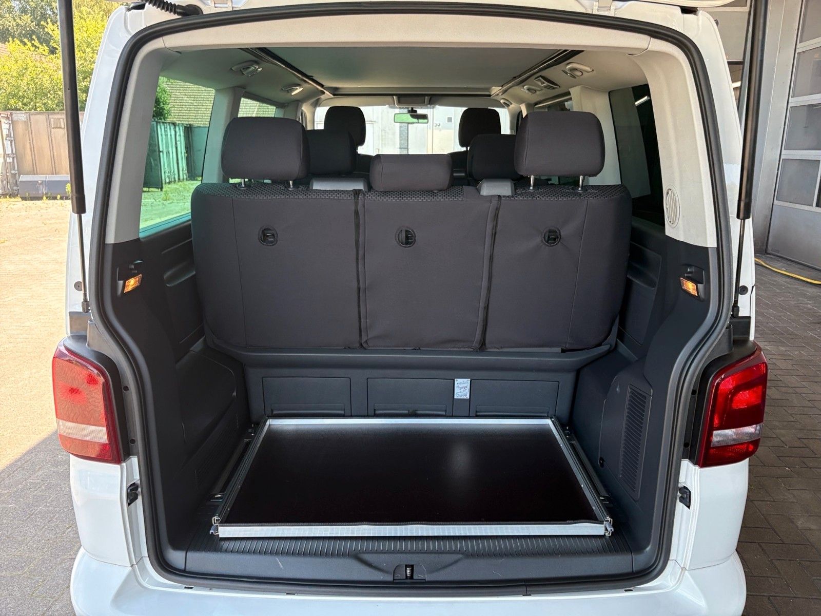 Fahrzeugabbildung Volkswagen T5 Bus Multivan *Aufstelldach*