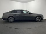 BMW 740d xDrive Limousine M Sportpaket 360° PANO ACC - Gebrauchtwagen von Händlern