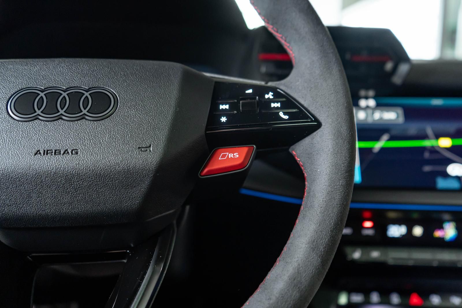 Audi RS3 2.5 TFSI quattro PANO SONOS RS-AGA SCHALE foto 22