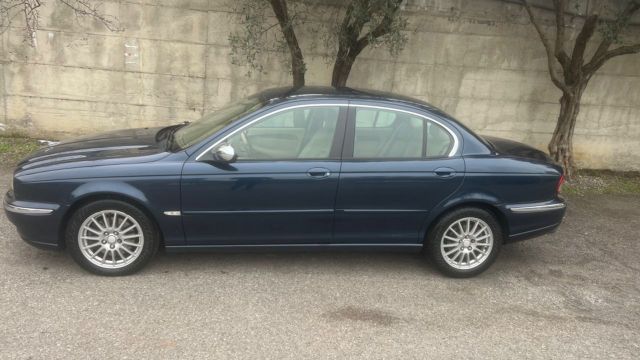 Jaguar X-Type 2.2D cat Executive cDPF