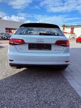 Audi A3 Sportback 30 TDI basis - Audi A3 weiß Gebrauchtwagen Sportback