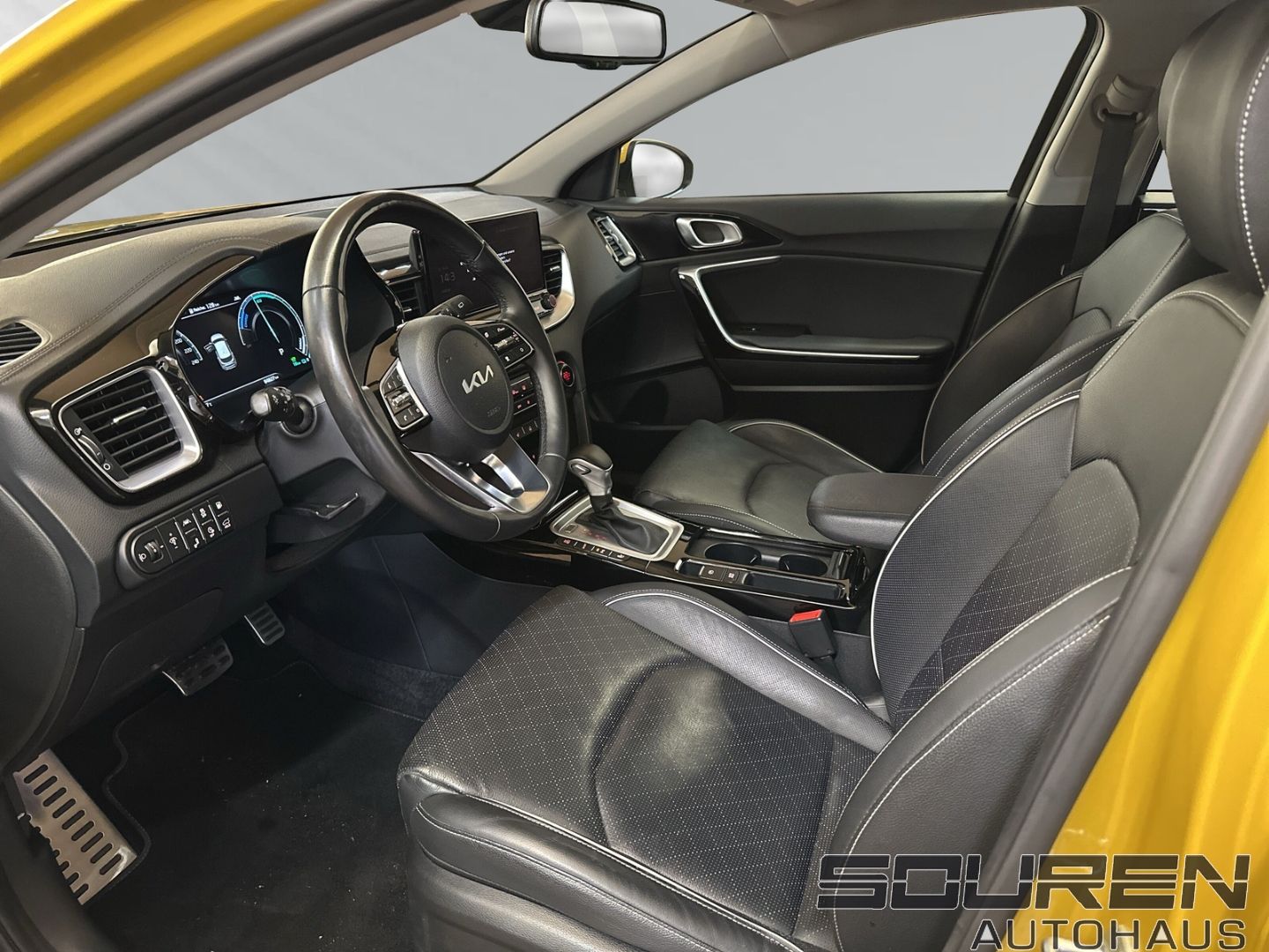 Fahrzeugabbildung Kia XCeed 1.6 GDI PHEV Platinum Edition Navi Leder D