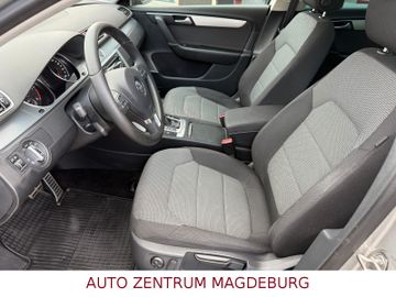 Volkswagen Passat Alltrack - 11