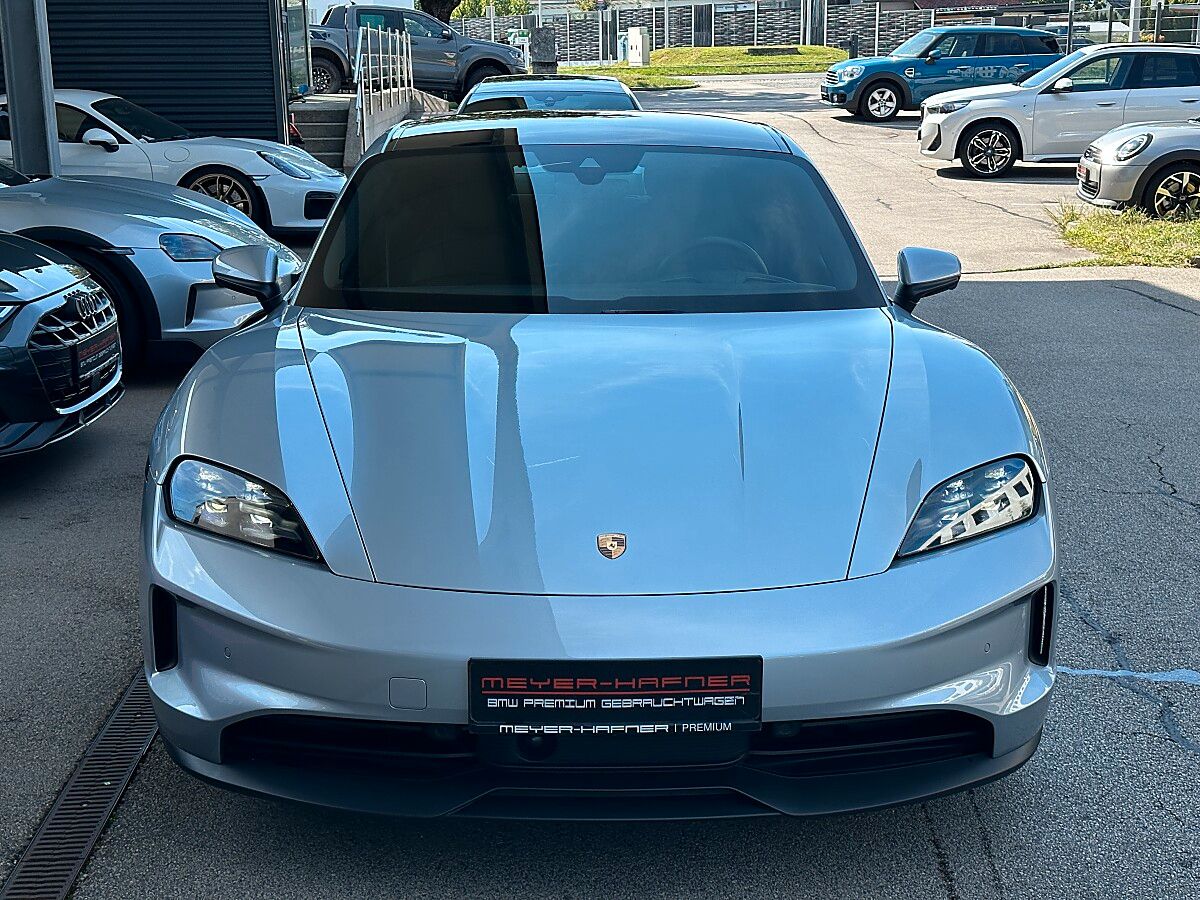 Porsche Taycan / Matrix / BOSE / Pano / 20" imagem 3